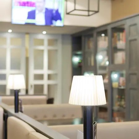 Peninsular Hotel Girona