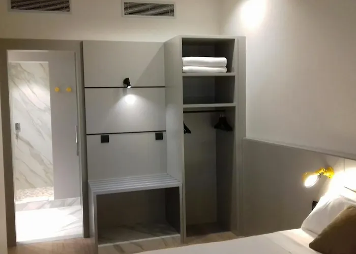 Ξενοδοχείο Peninsular 3*