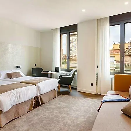 Peninsular Otel