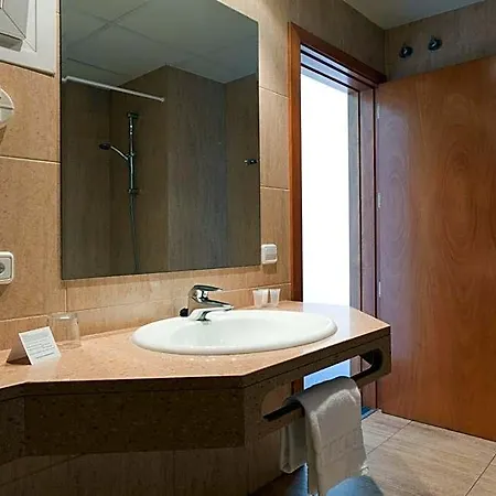Peninsular Otel