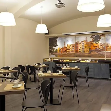 Otel Peninsular Girona