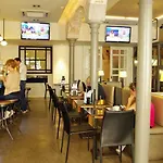 Peninsular Szálloda 3*